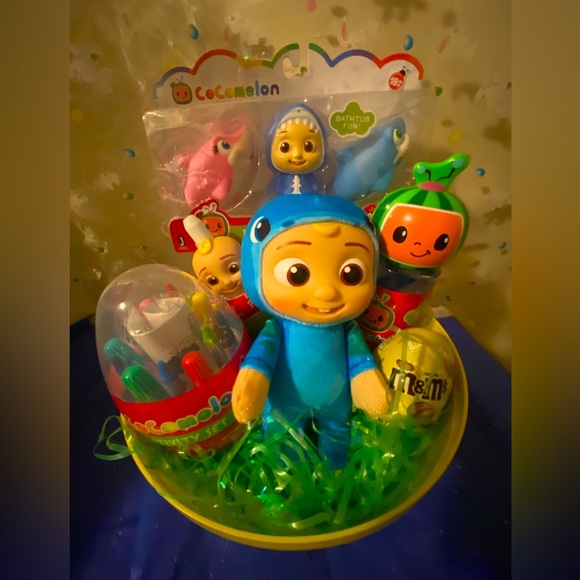 Custom Made Baskets For Any Age, Any Theme /Occasion! - Picture 1 of 4